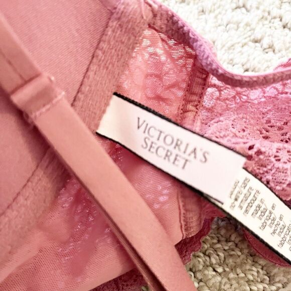 Victorias Secret Long Line Bra Size 32D Rose Pink Padded No Wire Pullover Body - Picture 6 of 8